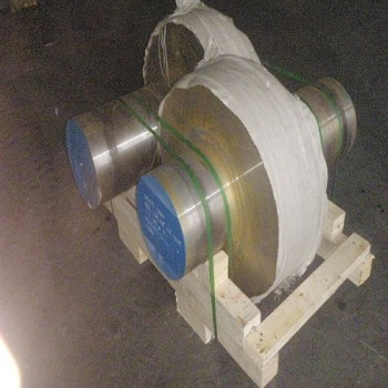 climbing pinion for jacking system of offshore jack-up drilling platform
