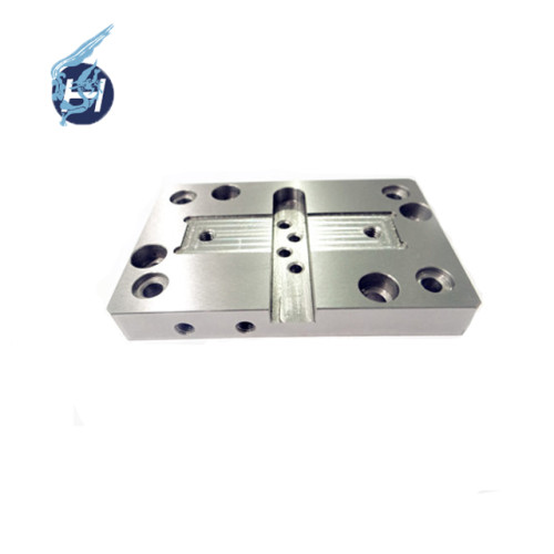 Servicio de mecanizado CNC personalizado para piezas de acero inoxidable.