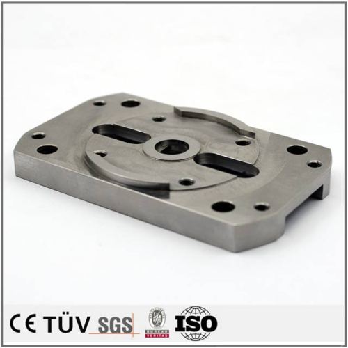 Piezas de mecanizado CNC personalizadas por fabricantes chinos.