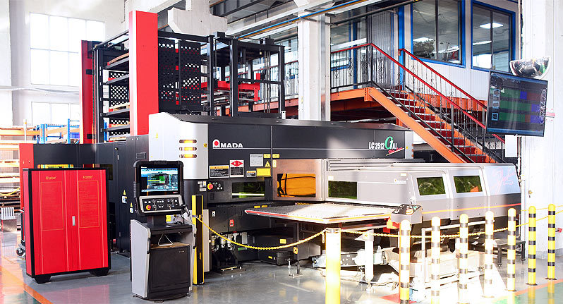 Japan AMADA LC2512C1AJ Laser cutting and punching composite machine