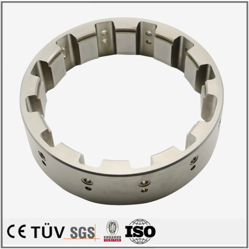 旋盤加工したSUS304精密部品 五軸マシニングセンター 大連高品質金属加工部品