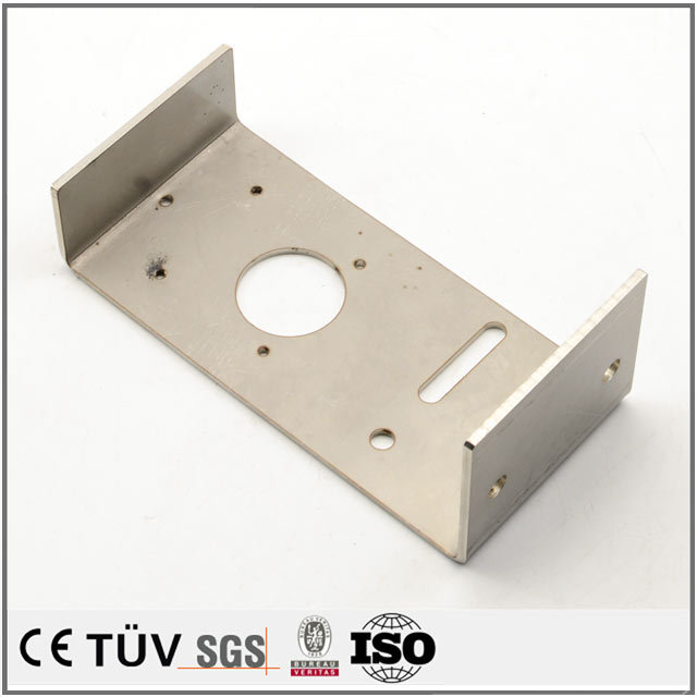 Low price metal laser cutter price and high quality laser steel cutting services steel sheet