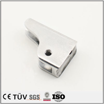 高精密铝材质，加工中心加工部品，白色阳极氧化处理等高精密部品
