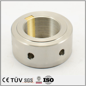 SUS304材质，内螺纹加工，硬质阳极氧化处理，高精密部品