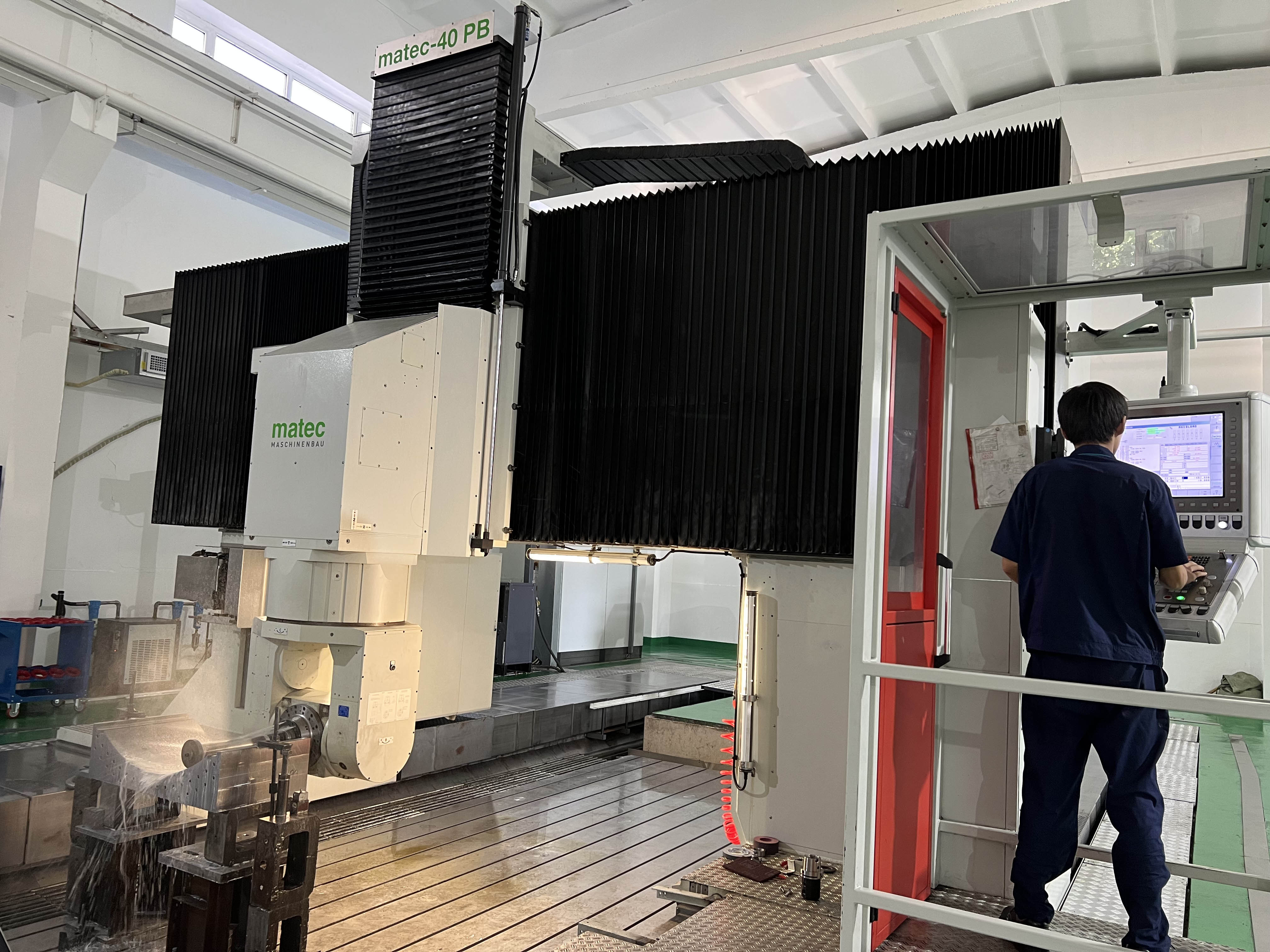 MATEC 40PB‑X 5‑Axis Moving Gantry Machine（X‑6000 mm × Y‑4000 mm）