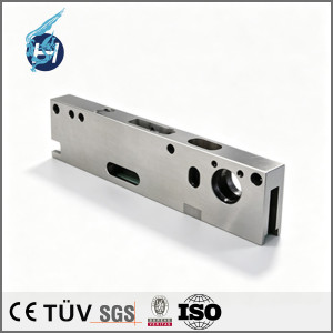 Glissière en matériau SKD11, HRC58-60, base de glissière linéaire pour équipement automatisé usinée avec précision par CNC