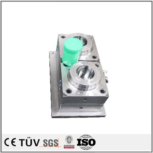 Plastic injection mold and mould manufacturer