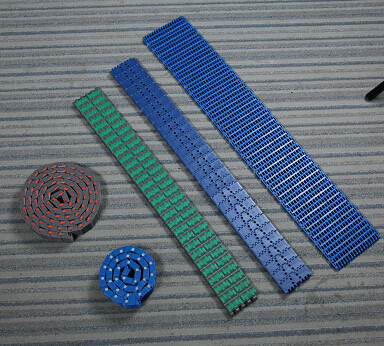 Food grade plastic mesh belt manufacturers, the stock is guarantee lightning delivery