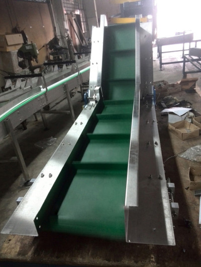 PU PVC vertical conveyors industrial conveyor system