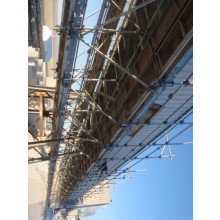 What are the requirements on erecting the ringlock scaffolding?