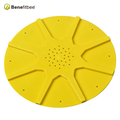 Beekeeping tools from Benefitbee yellow plastic 8 ways bee escape with competitive price