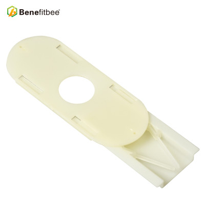 Beekeeping tools from Benefitbee beehive bee escape with competitive price
