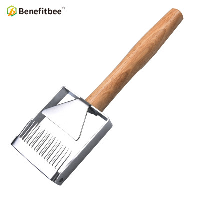Benefitbee Newest 304 Stainless Steel honey Uncapping Honey Fork For Beekeeping Honeycomb Honey Scraper Wood Handle