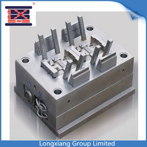 Longxiang plastic injection mould factory