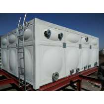 Grp panel water tank with insulation