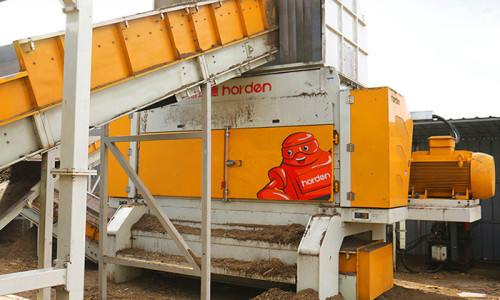 Single Shaft Shredder Makes High Production Capacity and Small Discharge Possible