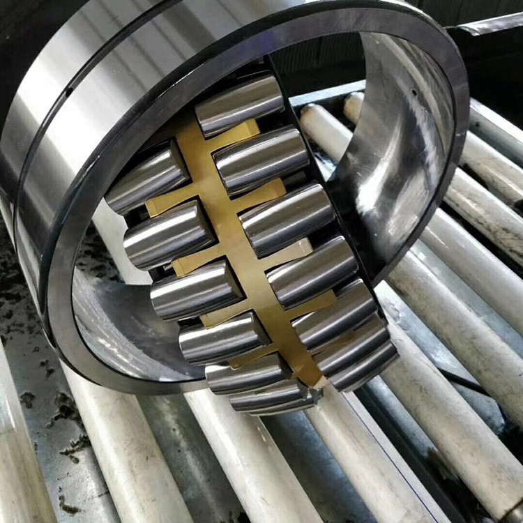 Spherical roller bearing