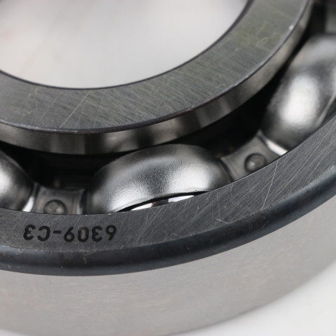 Deep groove ball bearing