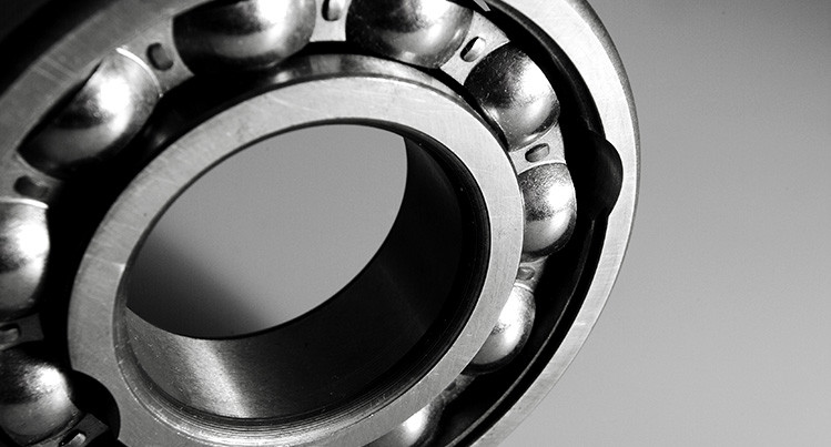 Precision Bearings: The Backbone of High-Performance Machinery