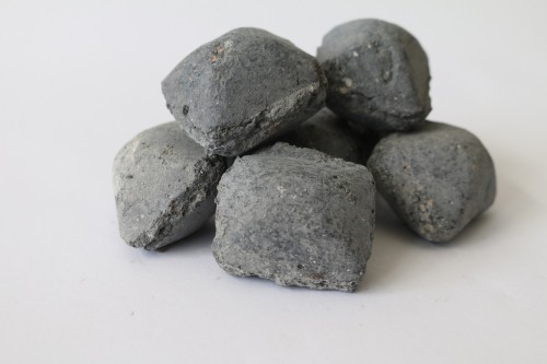 YUTONG REF Magnesium Oxide Carbon Ball 60% Magnesia Carbon briquette