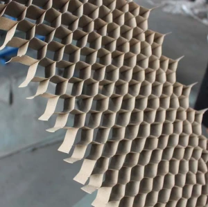 100 and 140 gsm paper honeycomb core from Chinese manufacturers