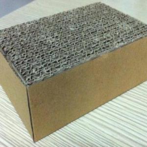 Invert corrugated board - pallet feets material