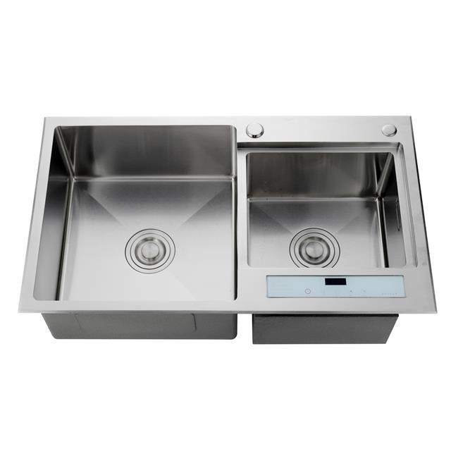Stainless steel sink