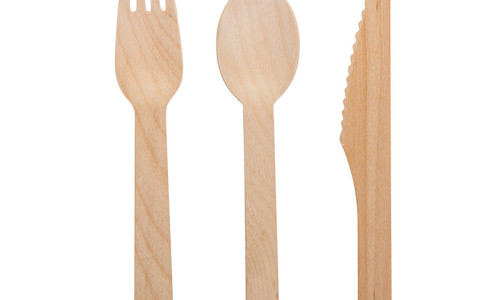 Pflastern Papierstrohhalme und Holzbesteck grünere goldene Bögen?