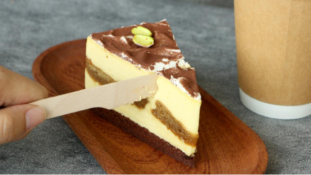 Texture & Mouthfeel: Designing the Sensory Experience of Wooden Cutlery