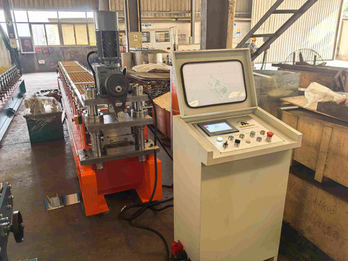 Máquina formadora de cercas | ZHONGYUAN