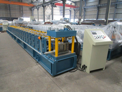 Máquina formadora de calhas | ZHONGYUAN