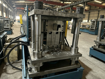 Máquina formadora de vigas | ZHONGYUAN