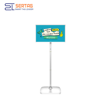 31.5 inch Mobile Large E-paper Advertisement Screen E-ink Digital Standee for Shopping Mall