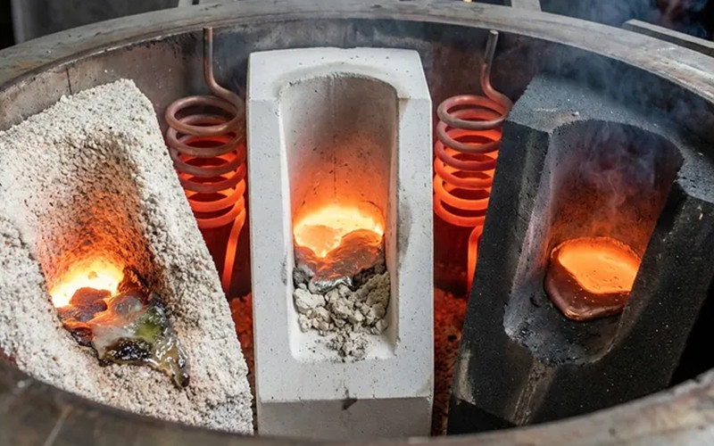 Basic refractory bricks