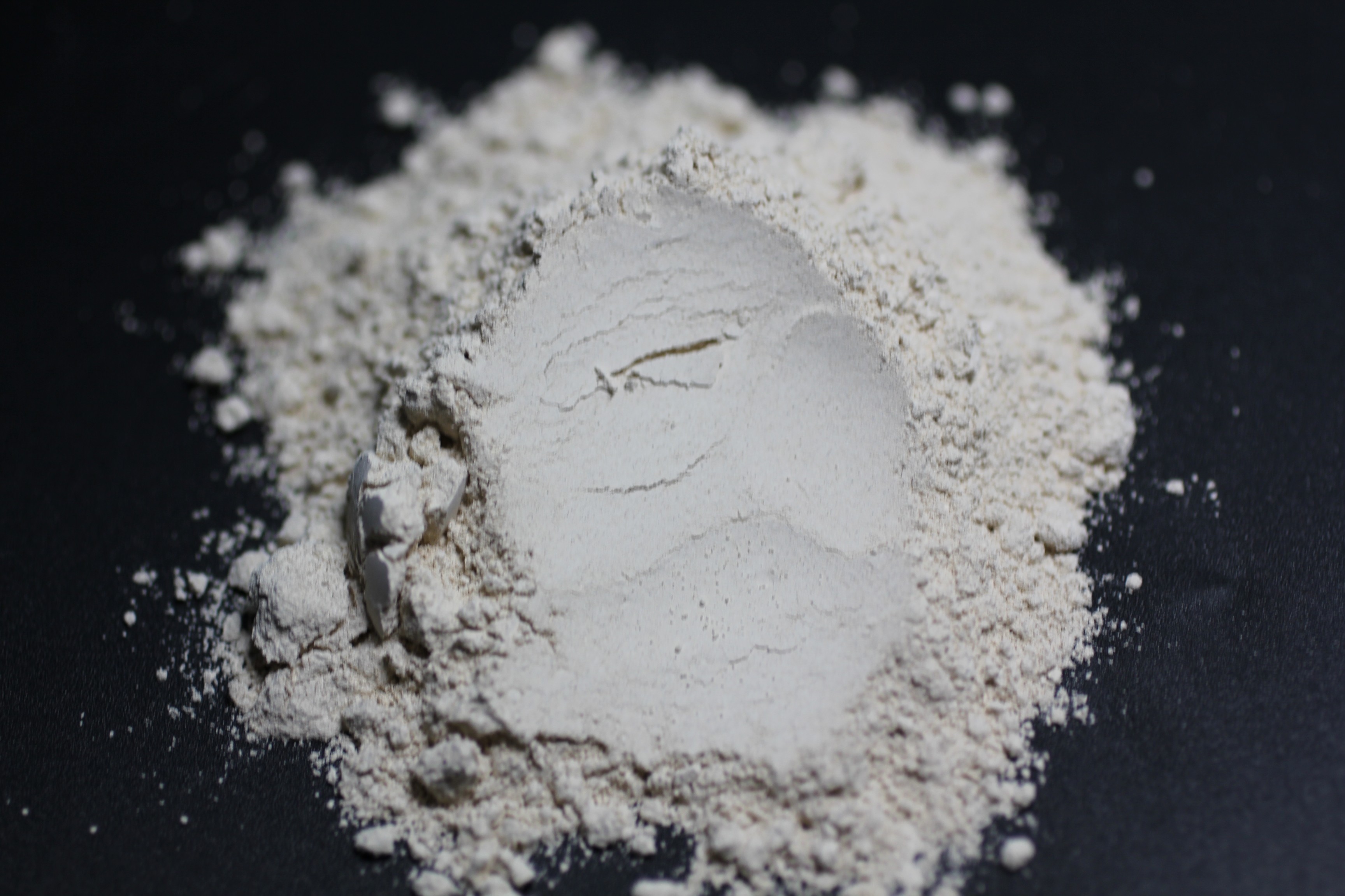 magnesium oxide reactivity