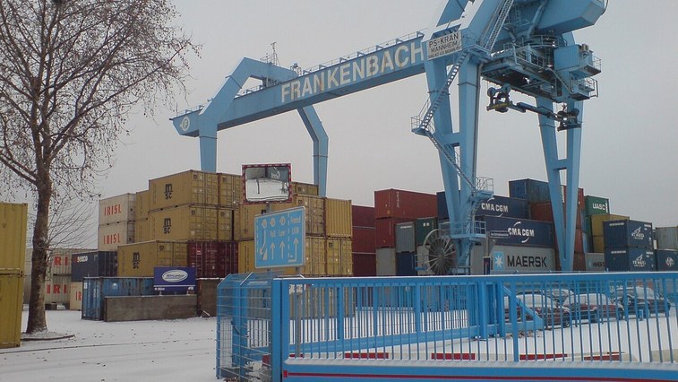 Winter Logistics: Shipping Magnesia from Dashiqiao to Dalian