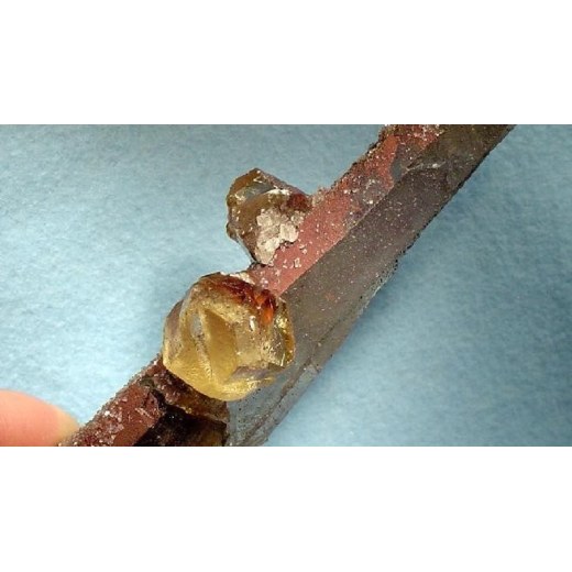 Fused Magnesia Large Crystals: How They Form