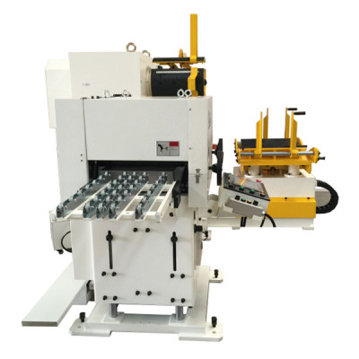 HongEr Decoiler Straightener Servo Feeder 3 in 1 Machine GLK2-800