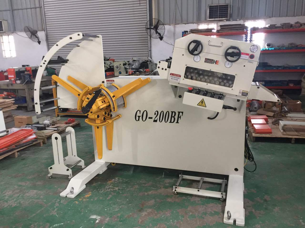 HongEr Metal Sheet High Precision Straightener with Decoiler (GL-400F)