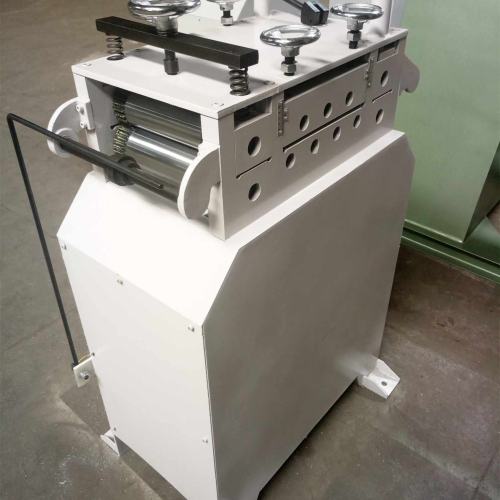 TL-200 Sheet Metal Straightener Machine