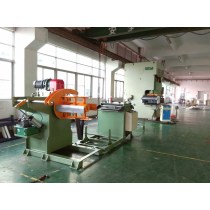 MT Uncoiler machine with pressing arm