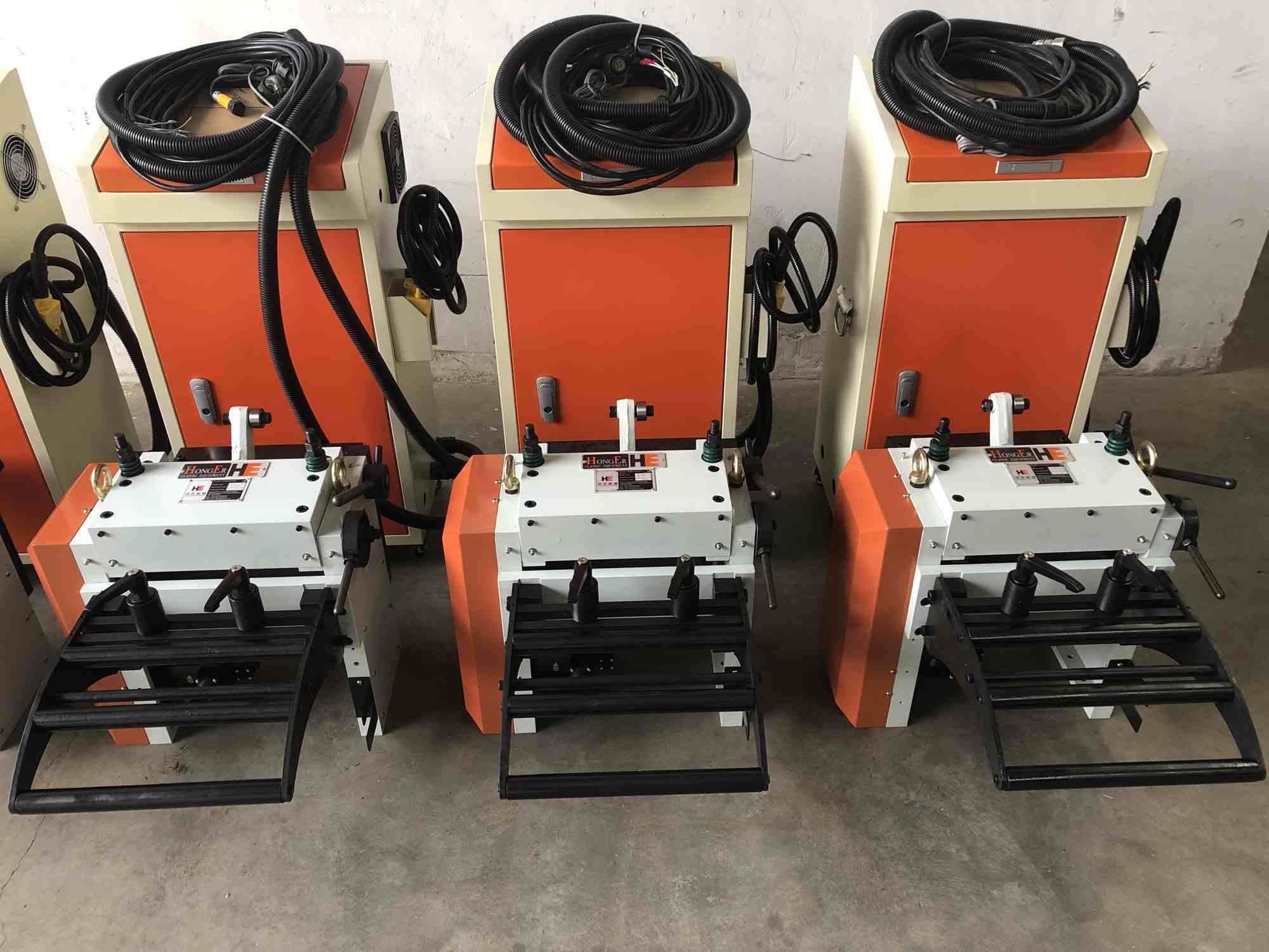 http://www.feedermachine.com/pid18184985/RNC-servo-feeder-machine-for-metal-strip.htm