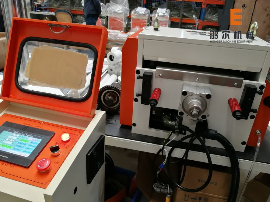 RNC-300B servo feeder with pneumatic release for press machine packed ready for shipment to Poland