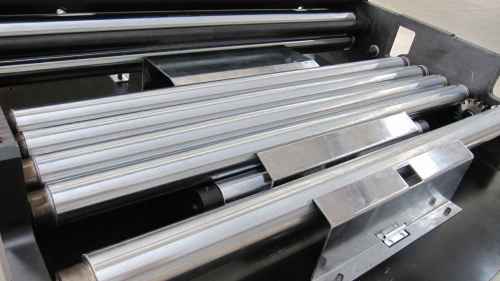 GLK4-800 Decoiler Straightener Feeder 3 In 1 Machine For Brake Pads Stamping In Press Room