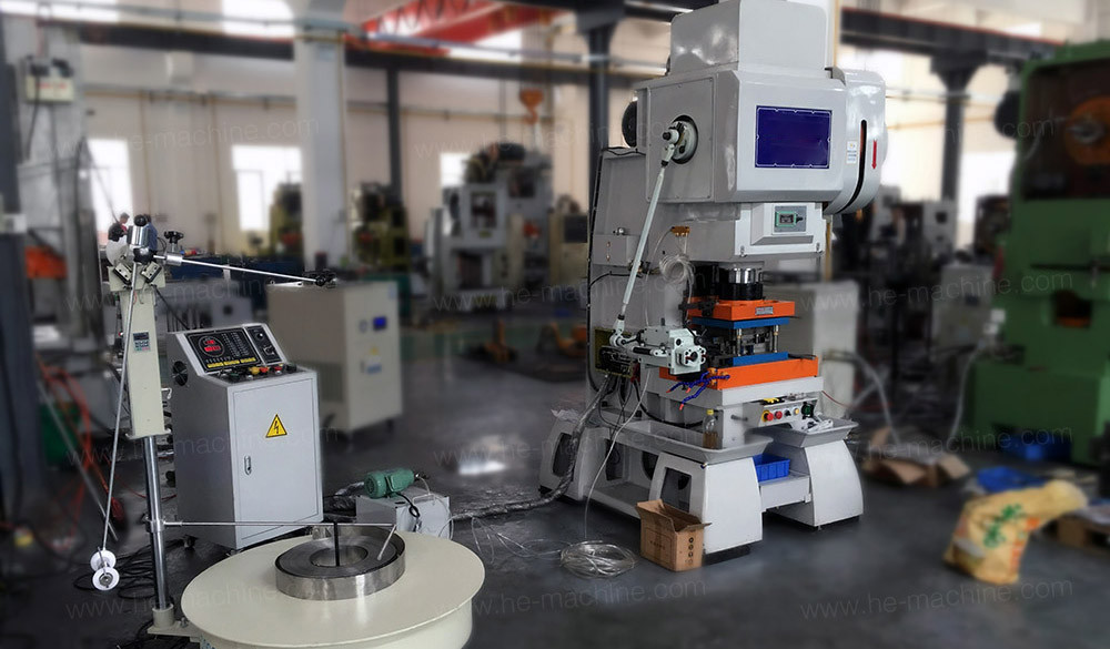 coil-feeding-line-solution-image