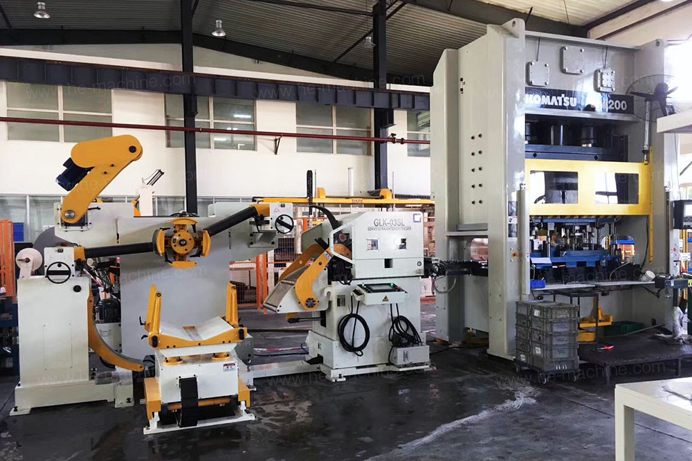 decoiler-straightener-feeder-image