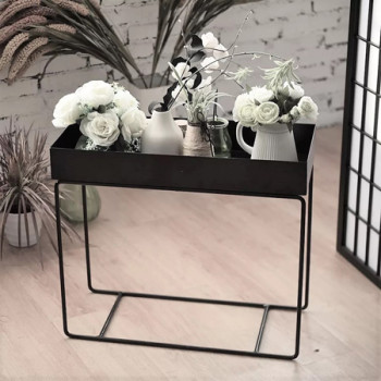 Modern metal storage rack flower stand