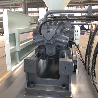 CST410-Ⅰ/2000  injection molding machine