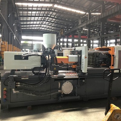 CST298PET injection molding machine