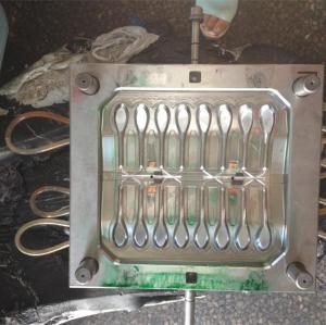 Disposable plastic spoon fork knife injection molding mold